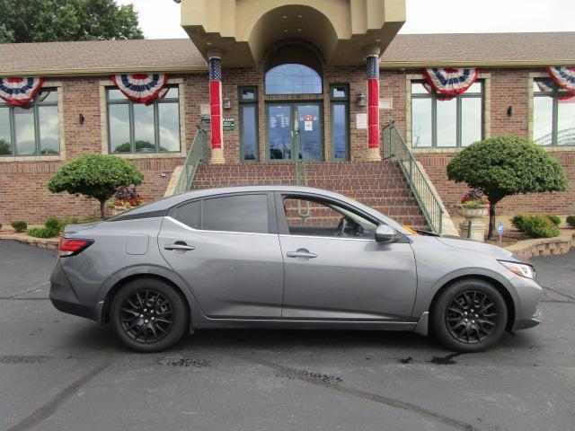 Nissan Sentra S CVT 2021