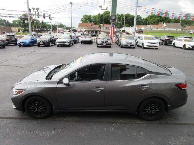 Nissan Sentra S CVT 2021