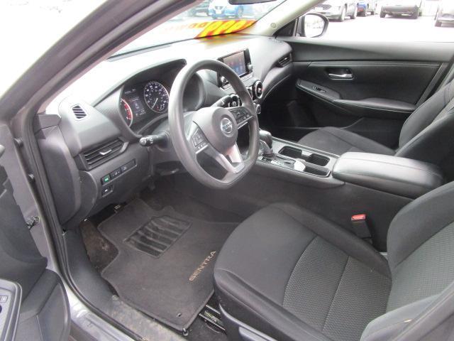 Nissan Sentra S CVT 2021
