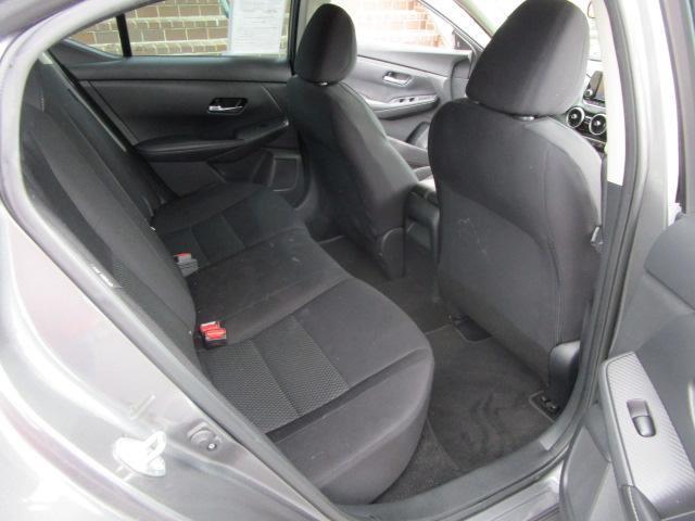 Nissan Sentra S CVT 2021