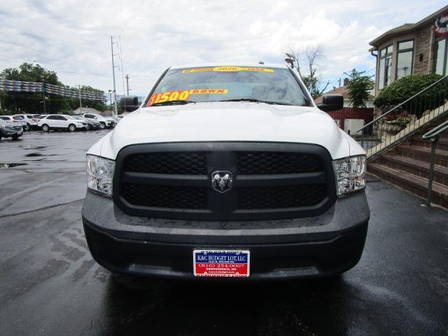 RAM 1500 Classic Tradesman 4x2 Crew Cab 5'7" Box 2020