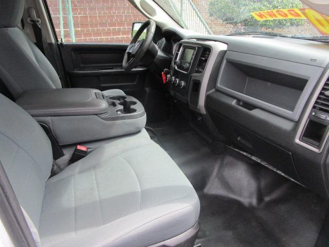 RAM 1500 Classic Tradesman 4x2 Crew Cab 5'7" Box 2020