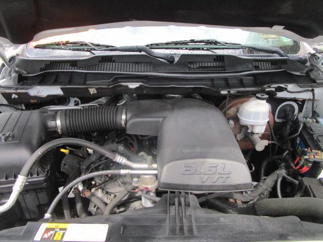 RAM 1500 Classic Tradesman 4x2 Crew Cab 5'7" Box 2020