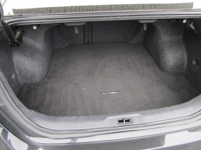 Nissan Altima 2.5 SV Sedan 2021