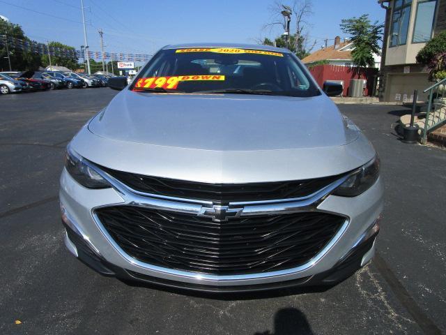 Chevrolet Malibu 4dr Sdn RS 2020