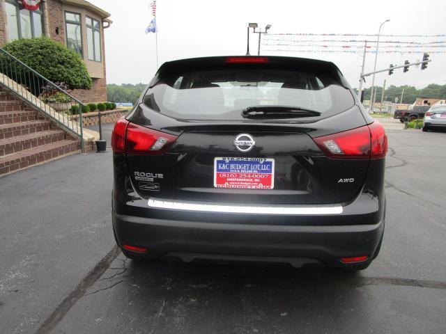 Nissan Rogue Sport AWD S 2019