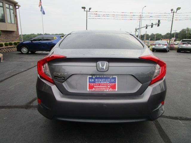Honda Civic Sedan LX CVT 2018