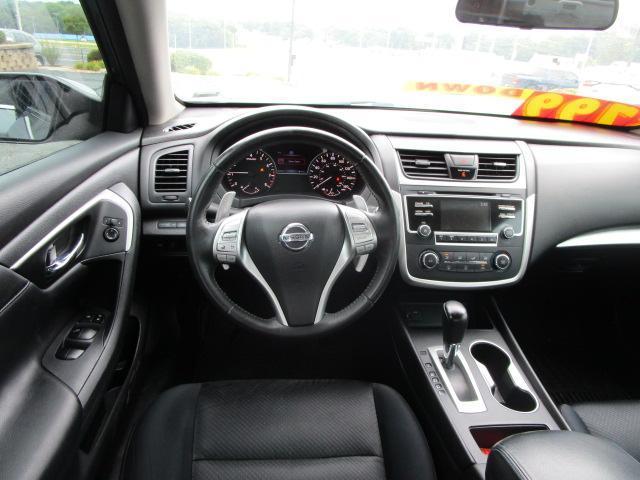 Nissan Altima 4dr Sdn I4 2.5 SR 2016