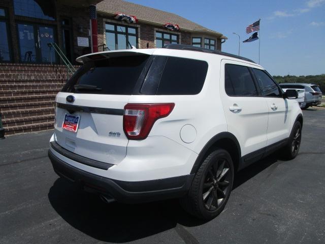 Ford Explorer XLT 4WD 2018