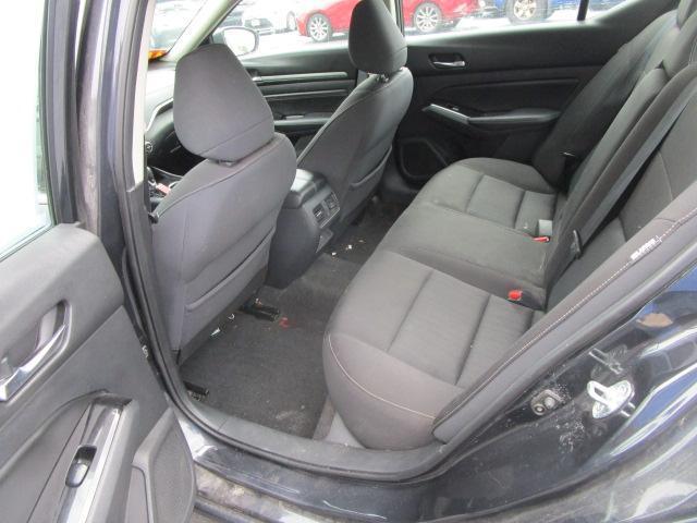 Nissan Altima 2.5 SV Sedan 2020