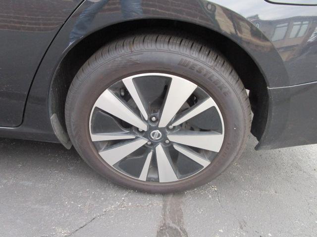 Nissan Altima 2.5 SV Sedan 2020