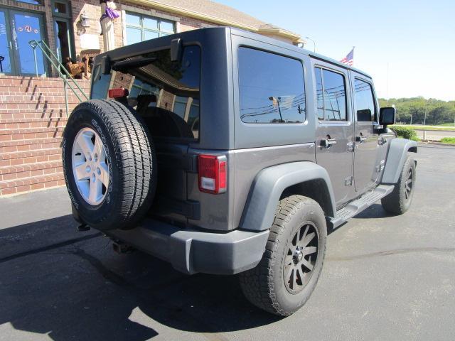 Jeep Wrangler Unlimited Sport 4x4 2017