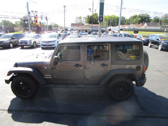 Jeep Wrangler Unlimited Sport 4x4 2017