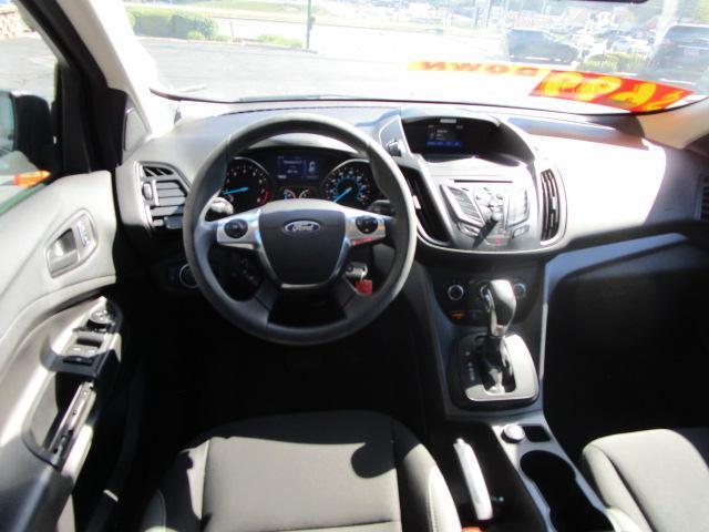Ford Escape FWD 4dr S 2016