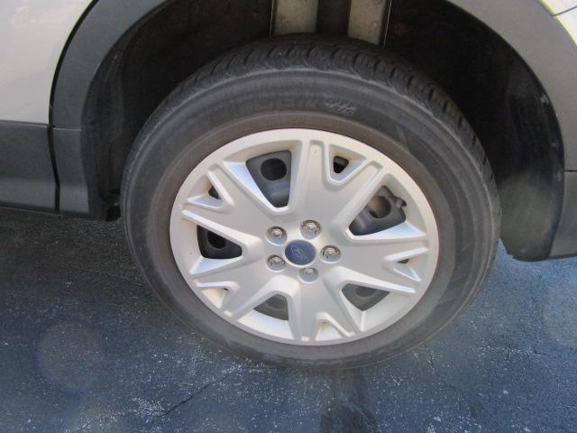 Ford Escape FWD 4dr S 2016