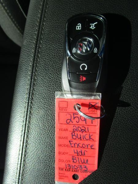 Buick Encore GX FWD 4dr Select 2021