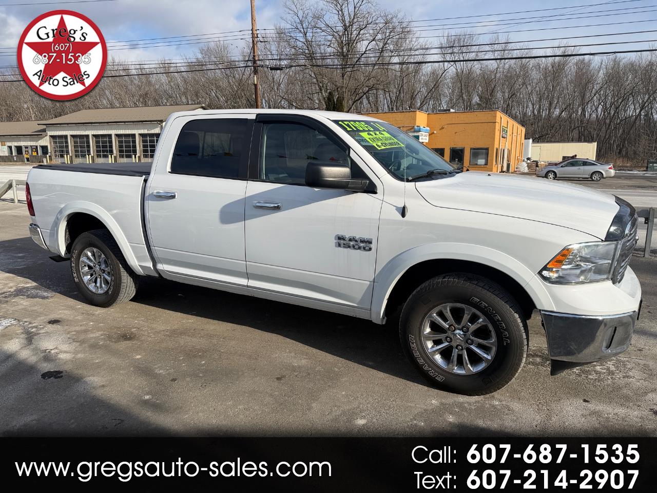 2014 RAM 1500 4WD Crew Cab 140.5" Big Horn