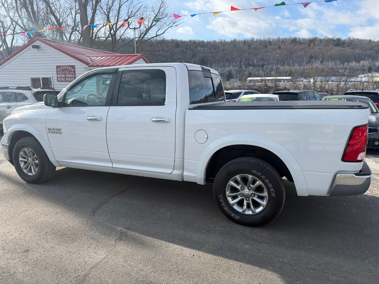 RAM 1500 4WD Crew Cab 140.5" Big Horn 2014