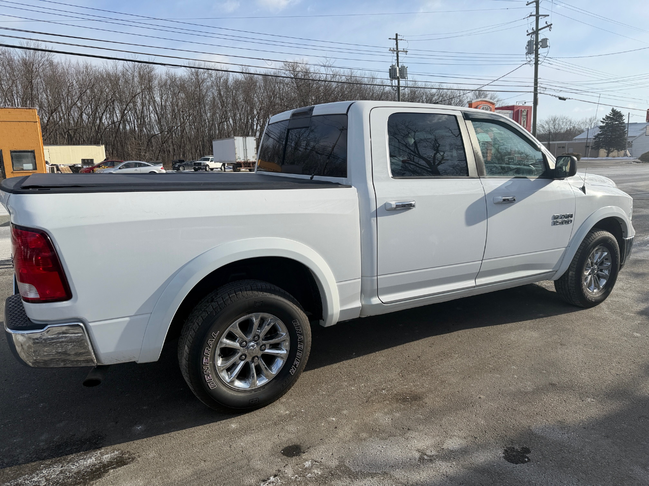 RAM 1500 4WD Crew Cab 140.5" Big Horn 2014