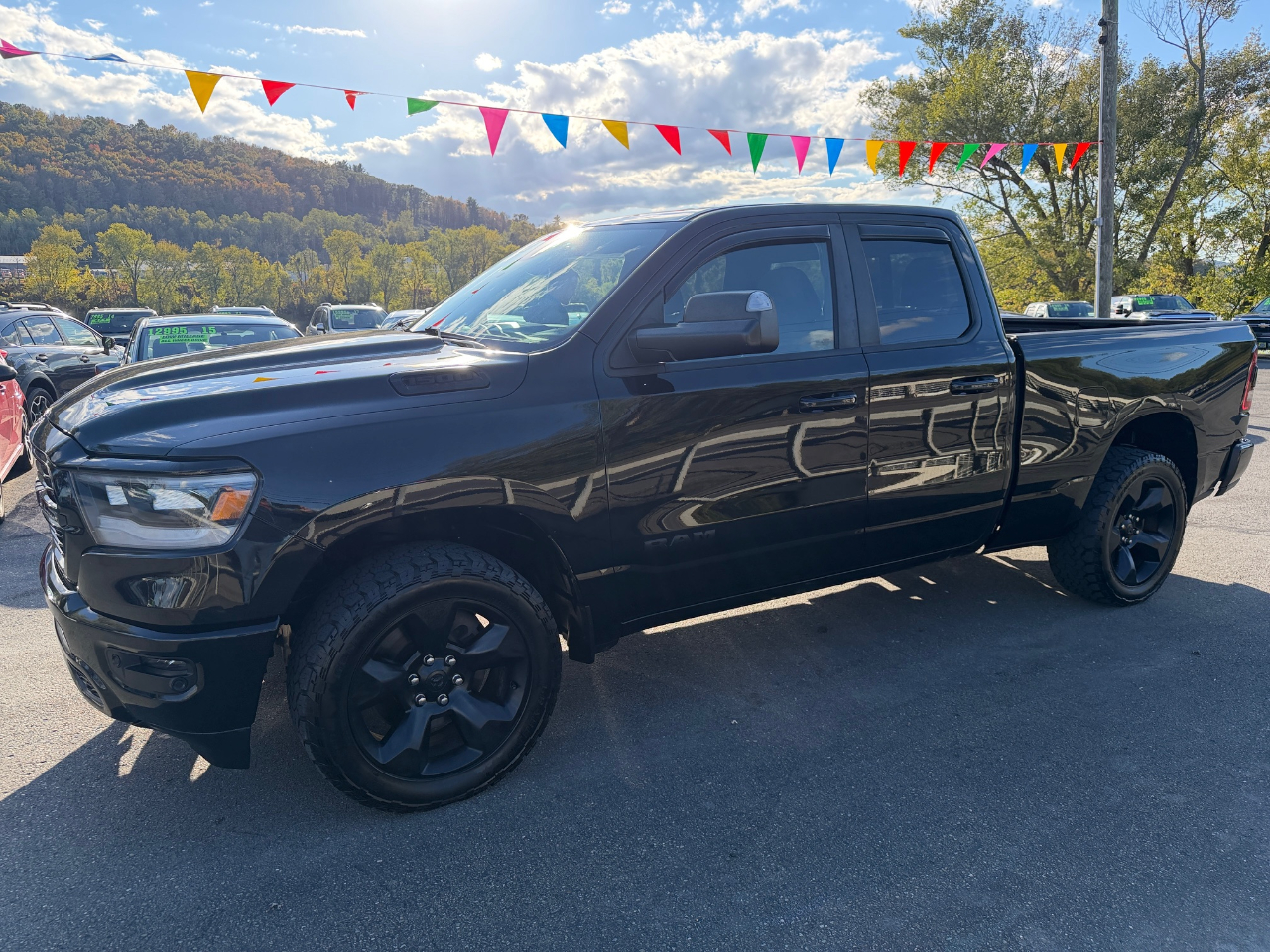 2019 Ram 1500 Big Horn photo 3