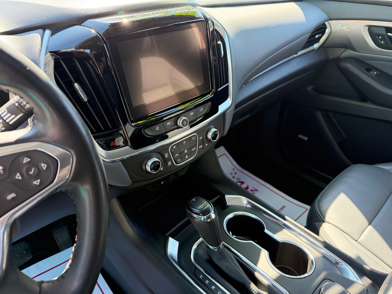 2018 Chevrolet Traverse Leather 3LT photo 6
