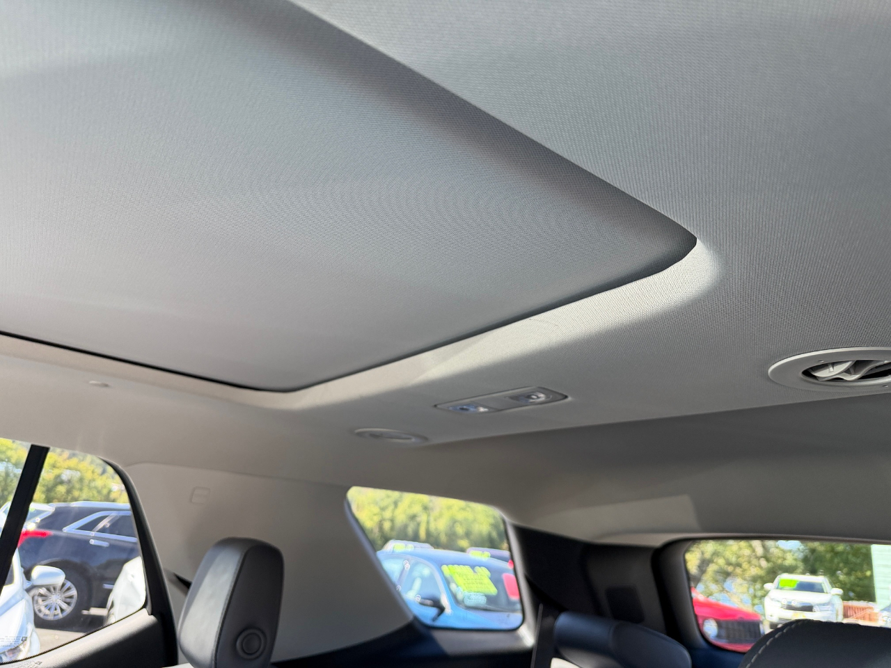 2018 Chevrolet Traverse Leather 3LT photo 7