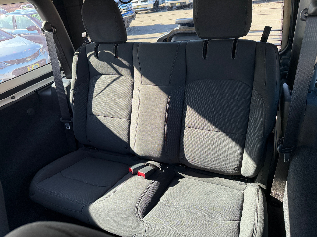 Jeep Wrangler 4WD 2dr Willys Wheeler 2020 Jeep Wrangler 4WD 2dr Willys Wheeler 2020