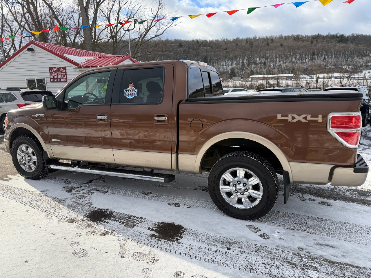 Ford F-150 4WD SuperCrew 145" Lariat 2012