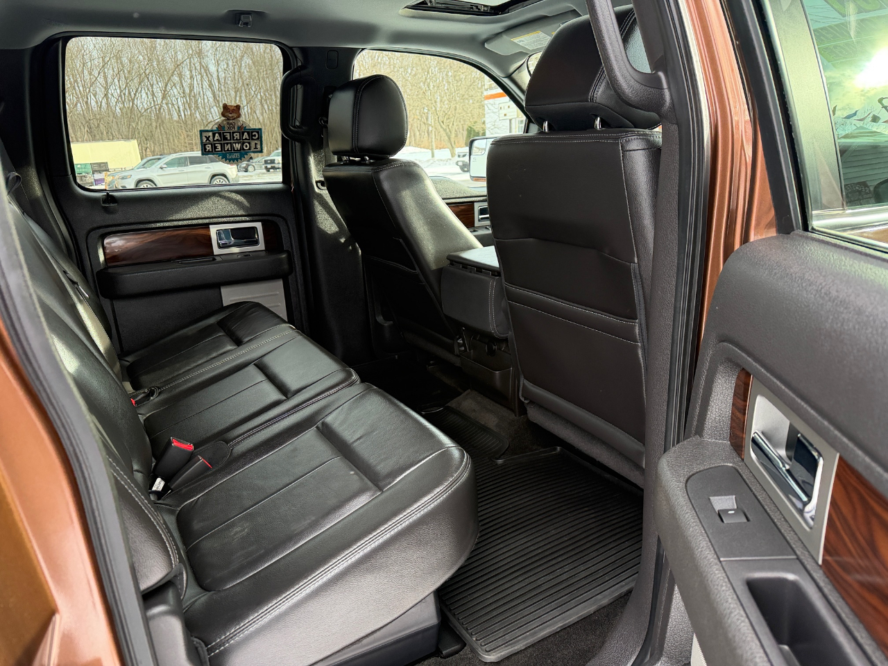 Ford F-150 4WD SuperCrew 145" Lariat 2012