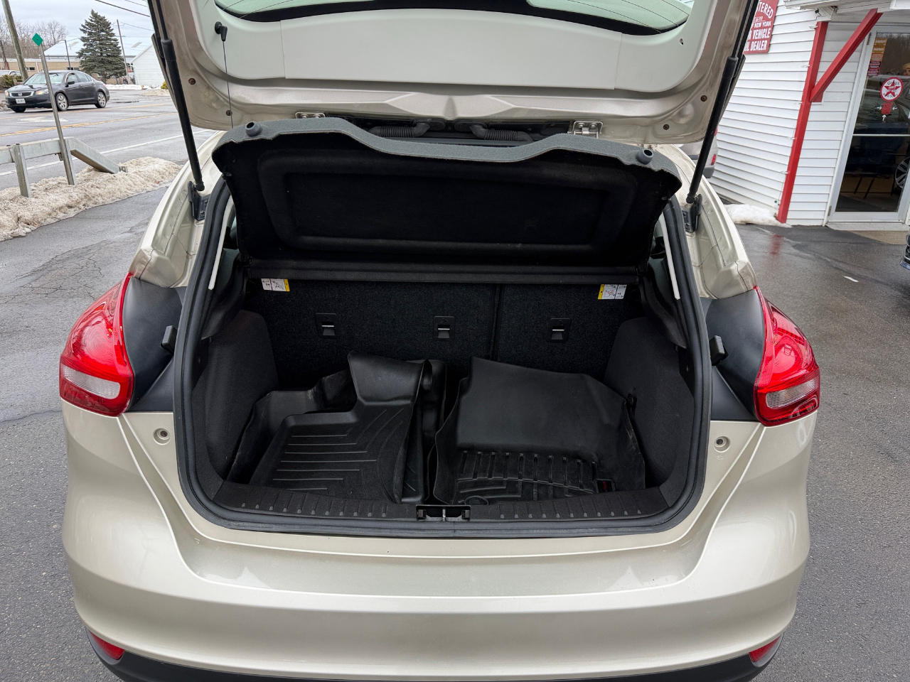 Ford Focus SE Hatch 2018