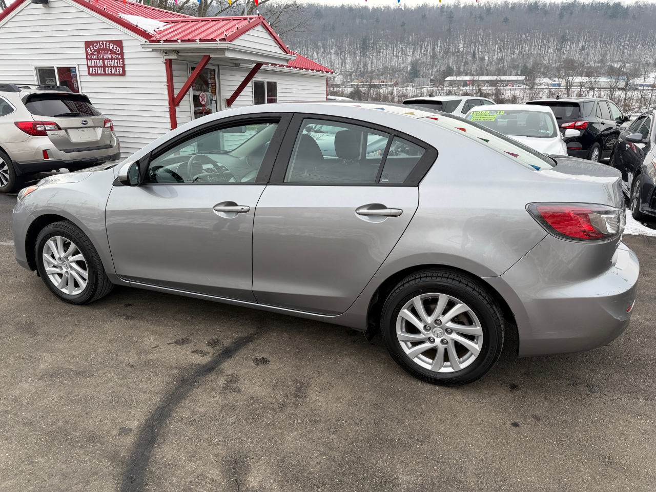 Mazda MAZDA3 4dr Sdn Man i Touring 2012