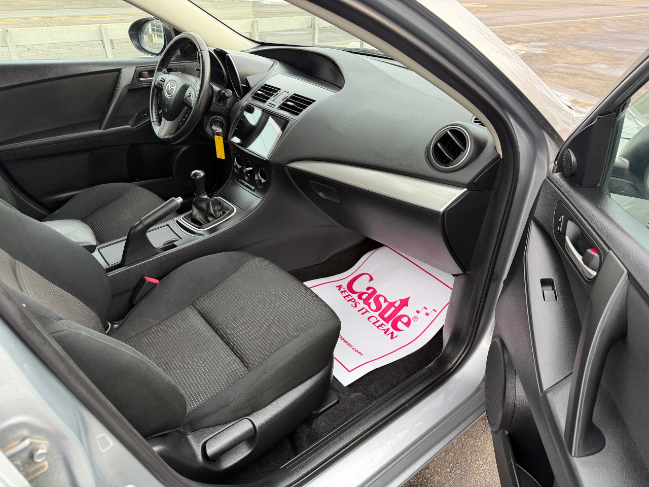 Mazda MAZDA3 4dr Sdn Man i Touring 2012