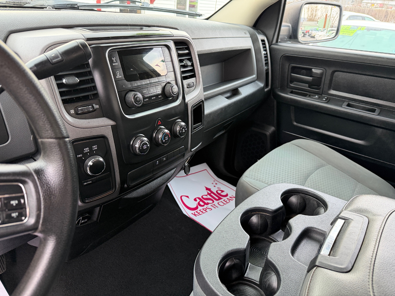 RAM 1500 4WD Quad Cab 140.5" Express 2014