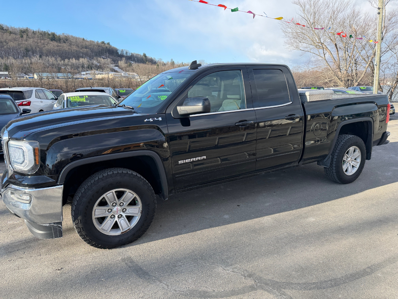 GMC Sierra 1500 4WD Double Cab 143.5" SLE 2016