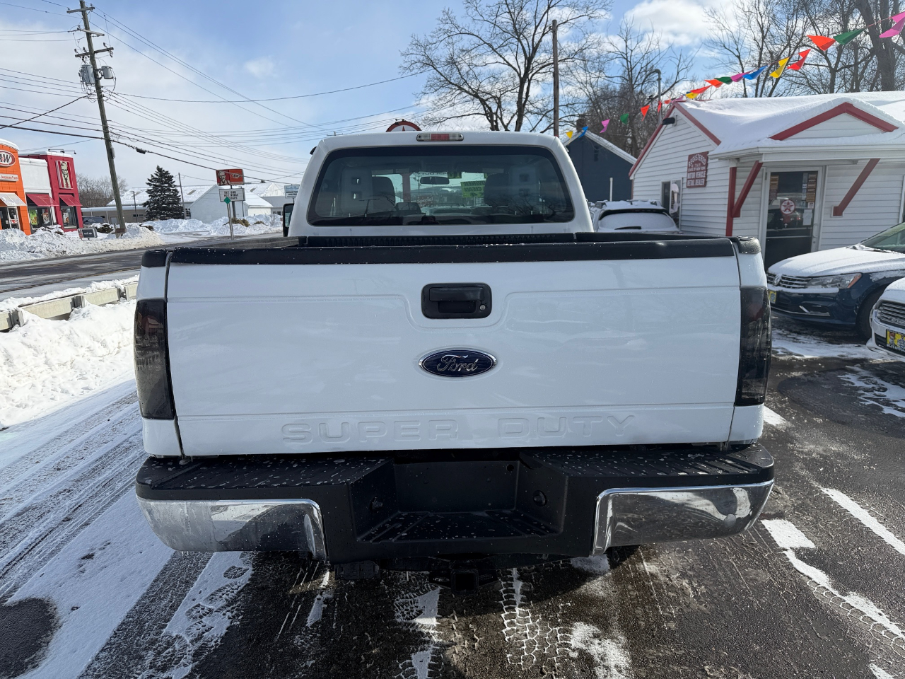 Ford Super Duty F-250 SRW 4WD SuperCab 142" XL 2016