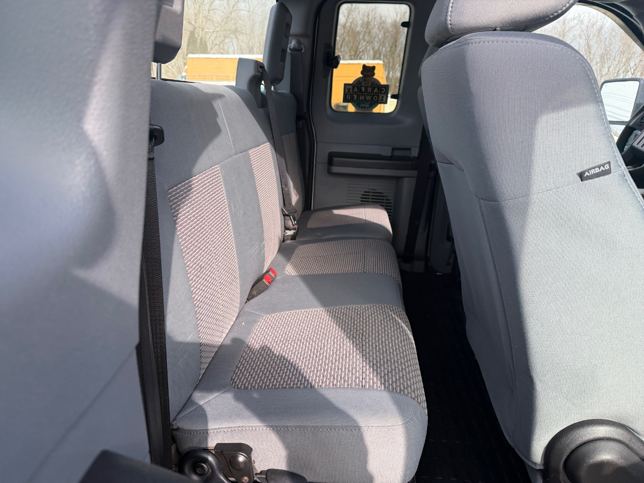 Ford Super Duty F-250 SRW 4WD SuperCab 142" XL 2016