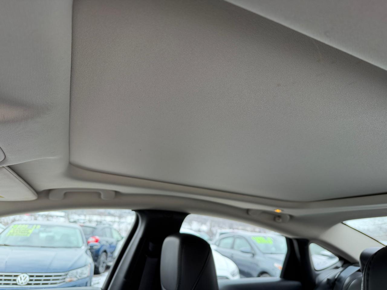 Chrysler 200 4dr Sdn C AWD 2015