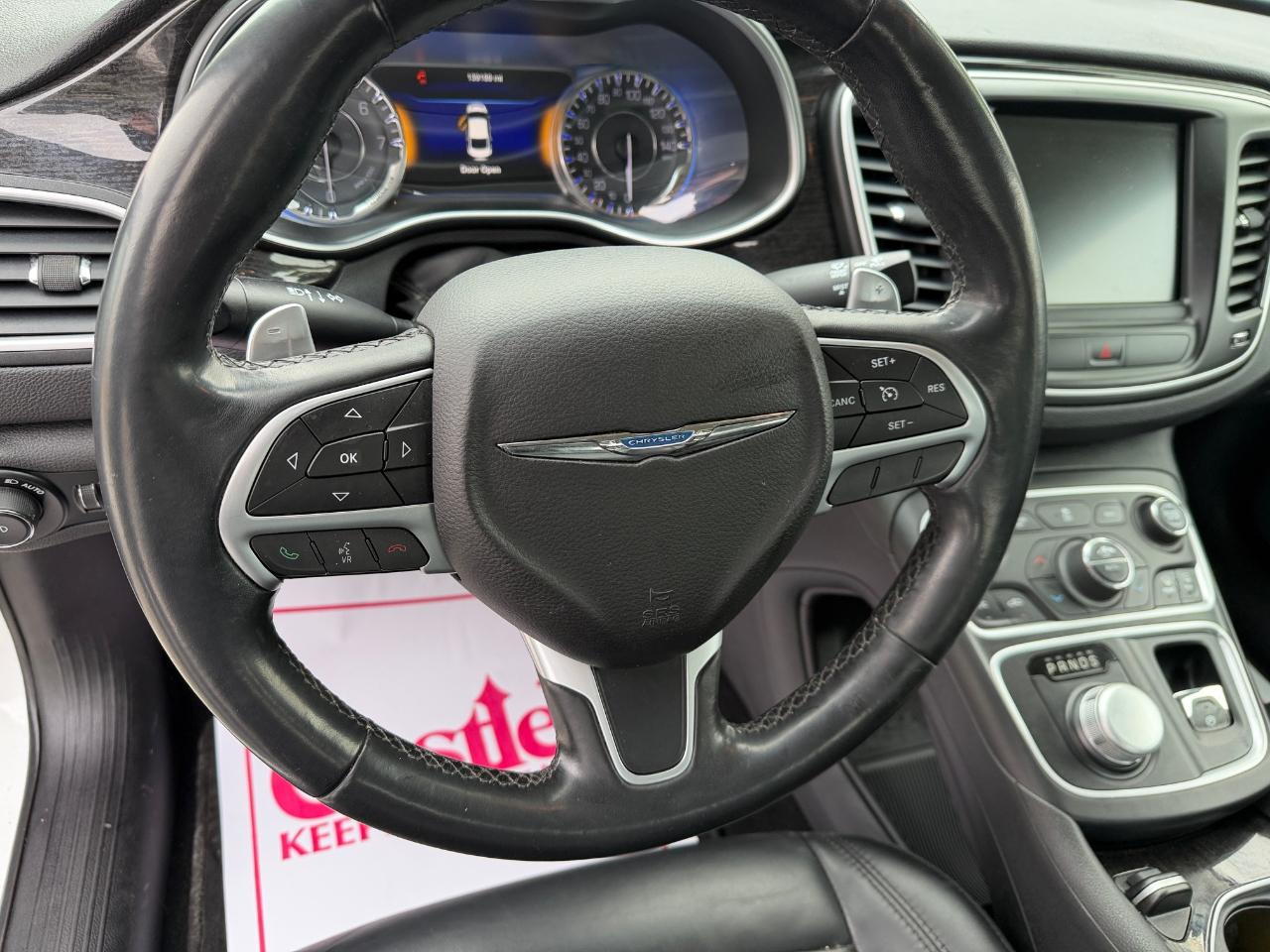 Chrysler 200 4dr Sdn C AWD 2015