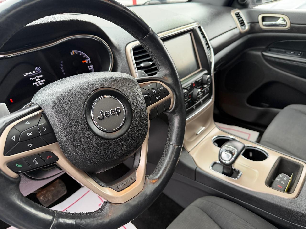 Jeep Grand Cherokee 4WD 4dr Laredo 2014