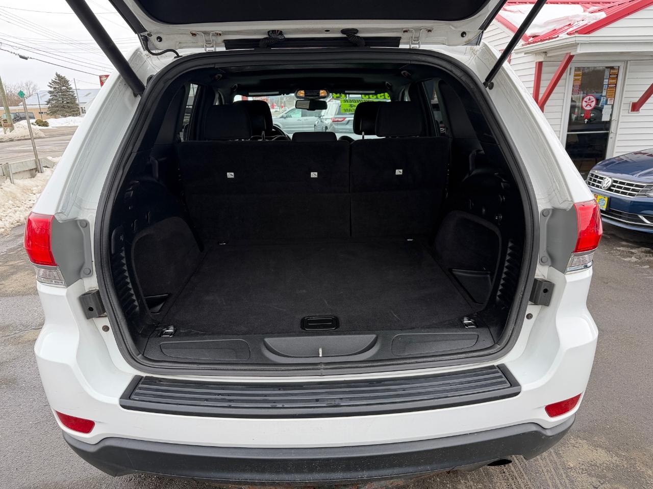 Jeep Grand Cherokee 4WD 4dr Laredo 2014