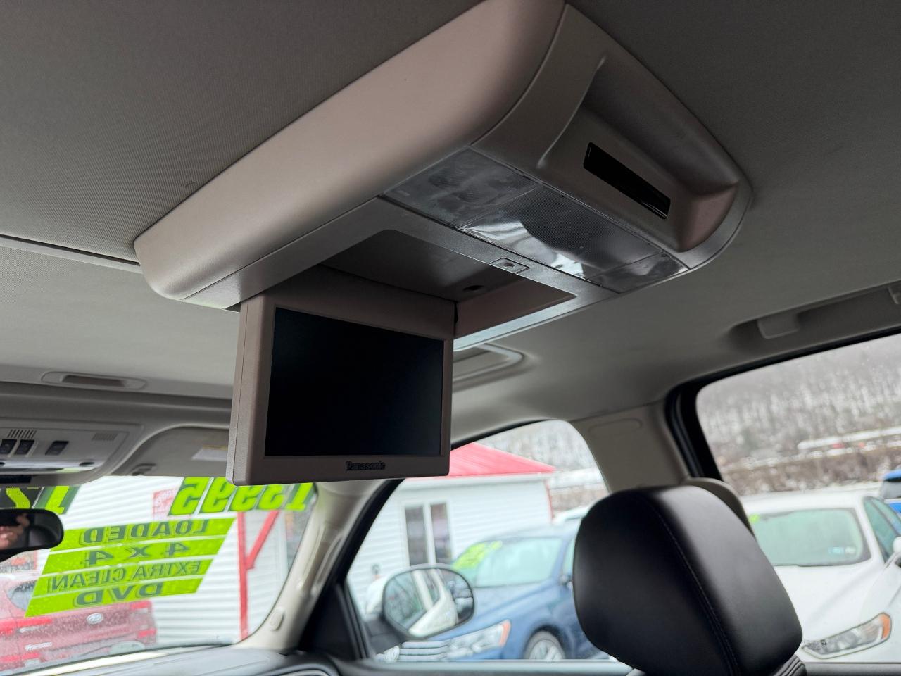 Chevrolet Tahoe 4WD 4dr 1500 LTZ 2012