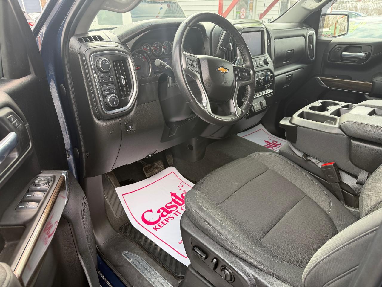 Chevrolet Silverado 1500 4WD Crew Cab 147" LT w/1LT 2021