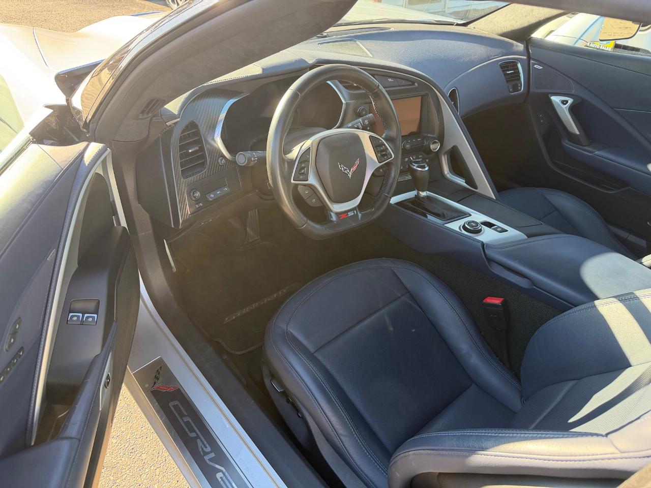 Chevrolet Corvette 2dr Stingray Z51 Cpe w/3LT 2016