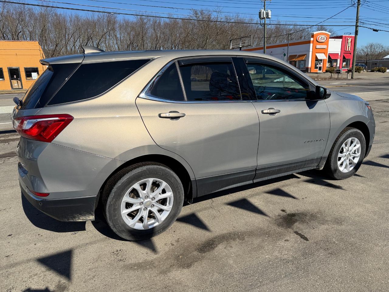 Chevrolet Equinox AWD 4dr LT w/1LT 2019