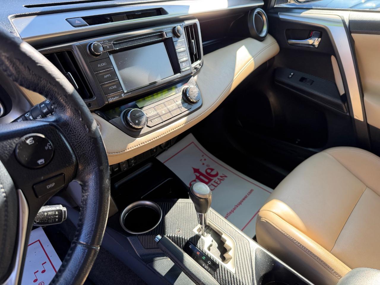 Toyota RAV4 AWD 4dr Limited (Natl) 2015