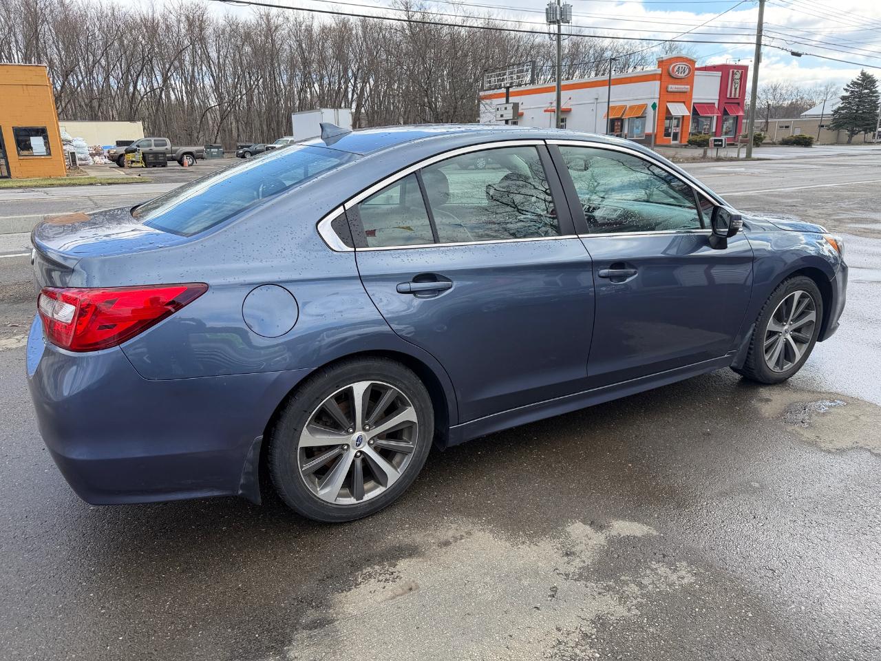 Subaru Legacy 2.5i Limited 2017