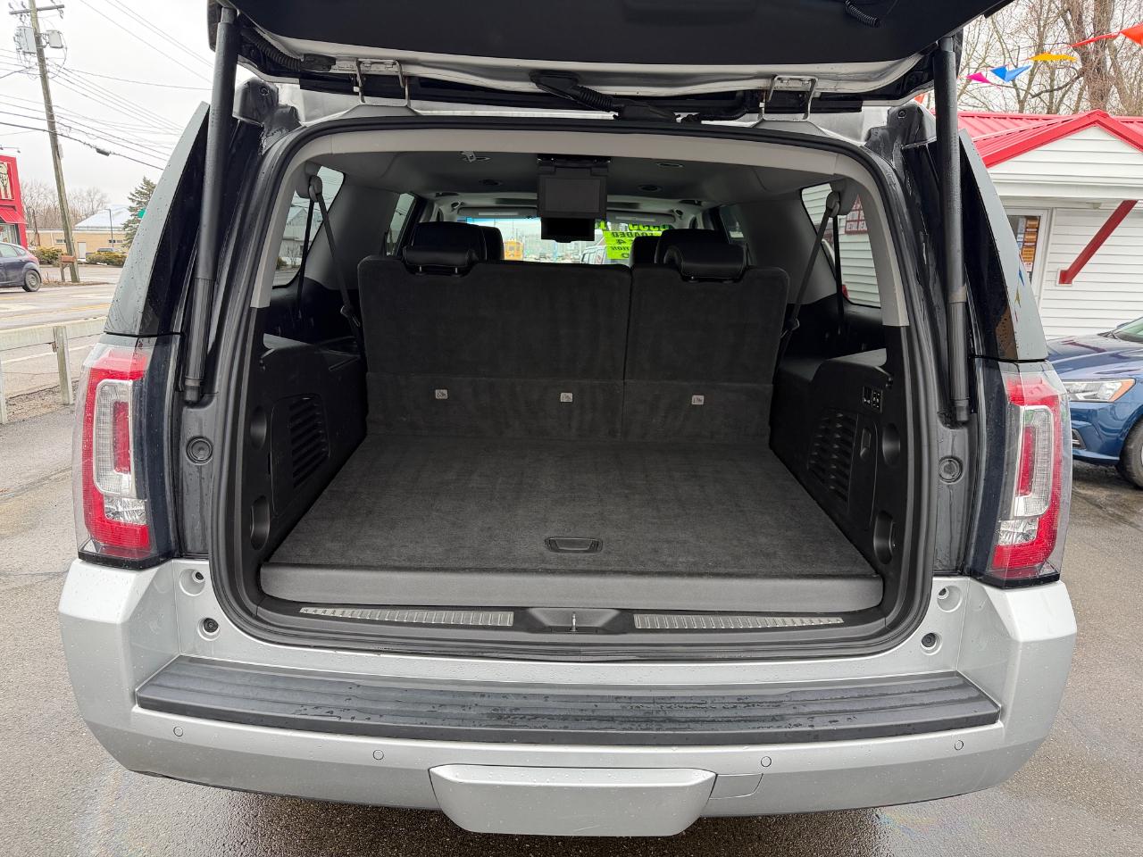 GMC Yukon XL 4WD 4dr SLT 2018