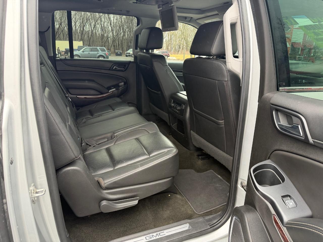 GMC Yukon XL 4WD 4dr SLT 2018