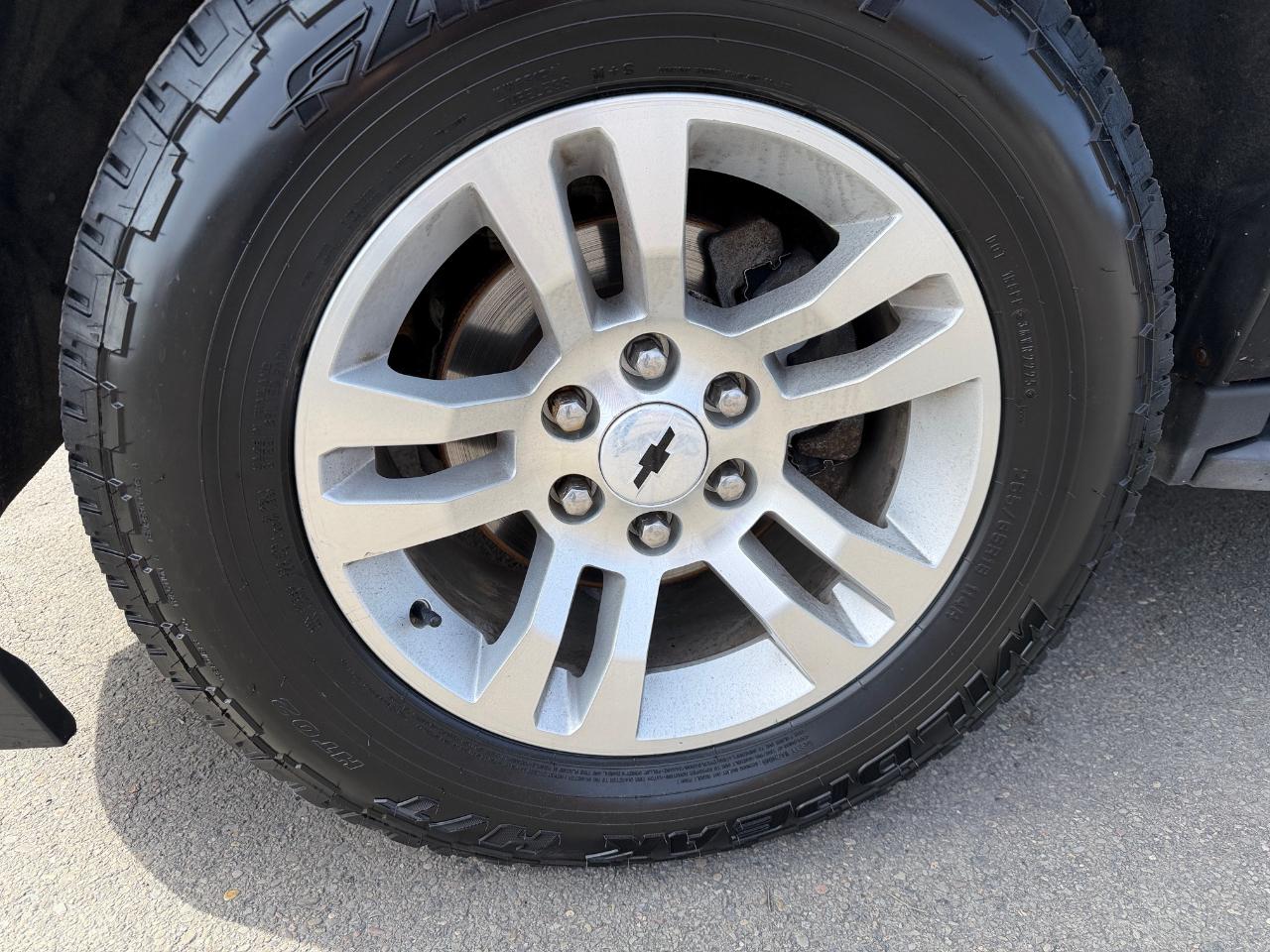 Chevrolet Tahoe 4WD 4dr LT 2019
