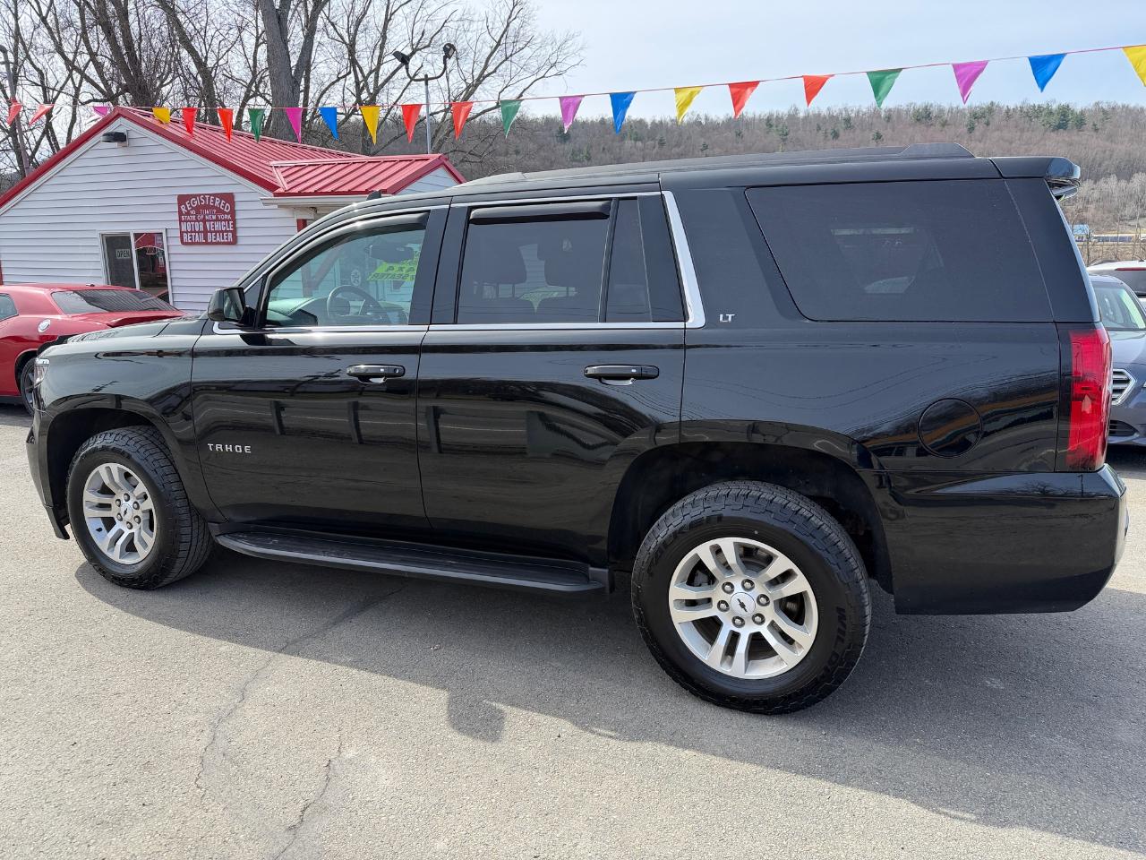 Chevrolet Tahoe 4WD 4dr LT 2019